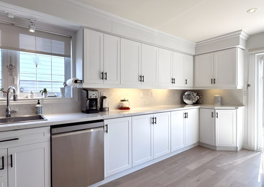 Refacing Kitchen Cabinets in Toronto
