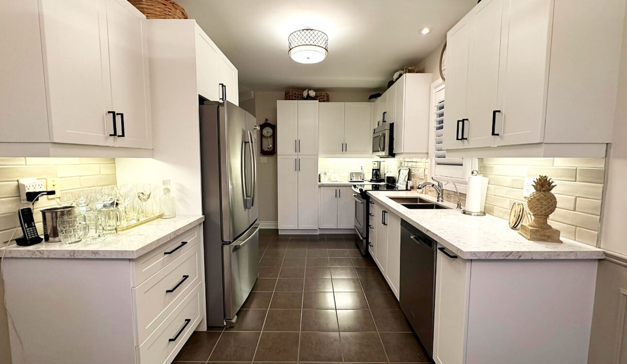 Refacing Kitchen Cabinets in Alliston