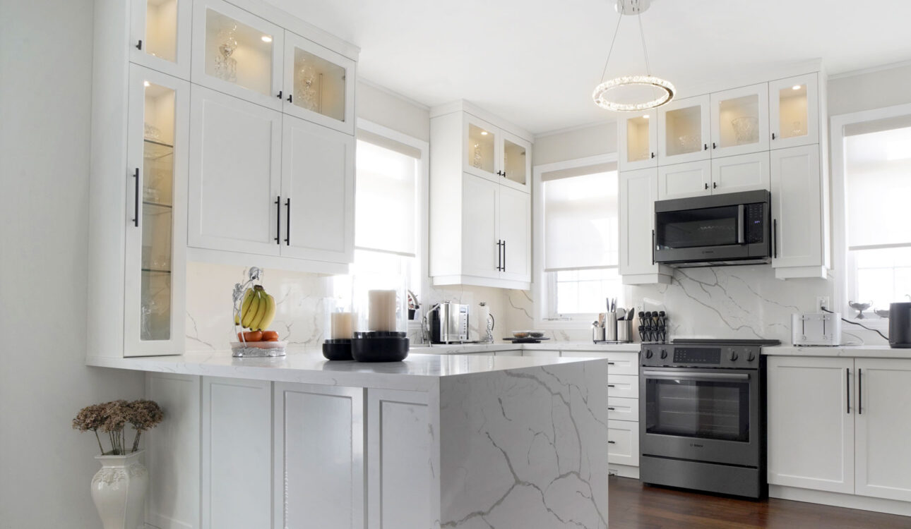 Refacing Kitchen Cabinets in Toronto
