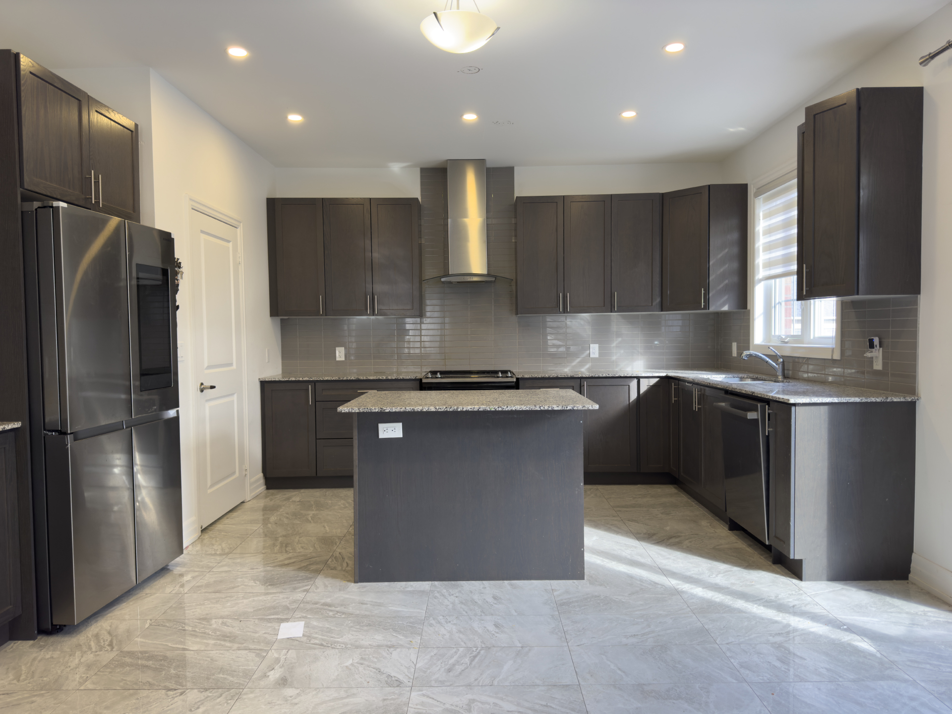 Kitchen Cabinet Toronto